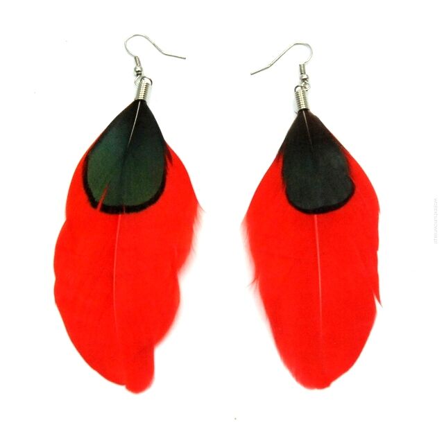 KOLCZYKI WISZĄCE Z CZERWONYMI PIÓRKAMI                                                                             (0615--677 SAH)