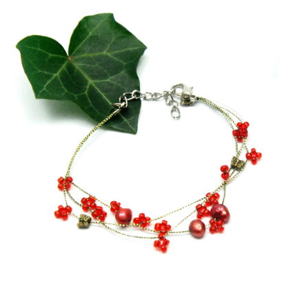 BRANSOLETKA ROZPINANA Z DROBNYMI CZERWONYMI ZAWIESZKAMI                                   (7W296-4 SAM4)