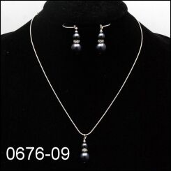 KOMPLET SET KLASYCZNY NASZYJNIK + KOLCZYKI CIEMNE PEREŁKI Z CYRKONIAMI 0676-09