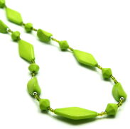 WISIOREK / NASZYJNIK Z ZIELONYMI KORALIKAMI                                                0643-531 - 2