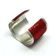 BRANSOLETKA METALOWA SZEROKA CZERWONA                                                                      0612-3 AS - 2