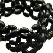 BRANSOLETKA  Z DREWNIANYMI KORALIKAMI CZARNA                                                       0665-534 - 2