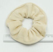 GUMKA DO WŁOSÓW WELUR SCRUNCHIE JASNY BEŻ PRODUKT POLSKI !         0103-JB - 2