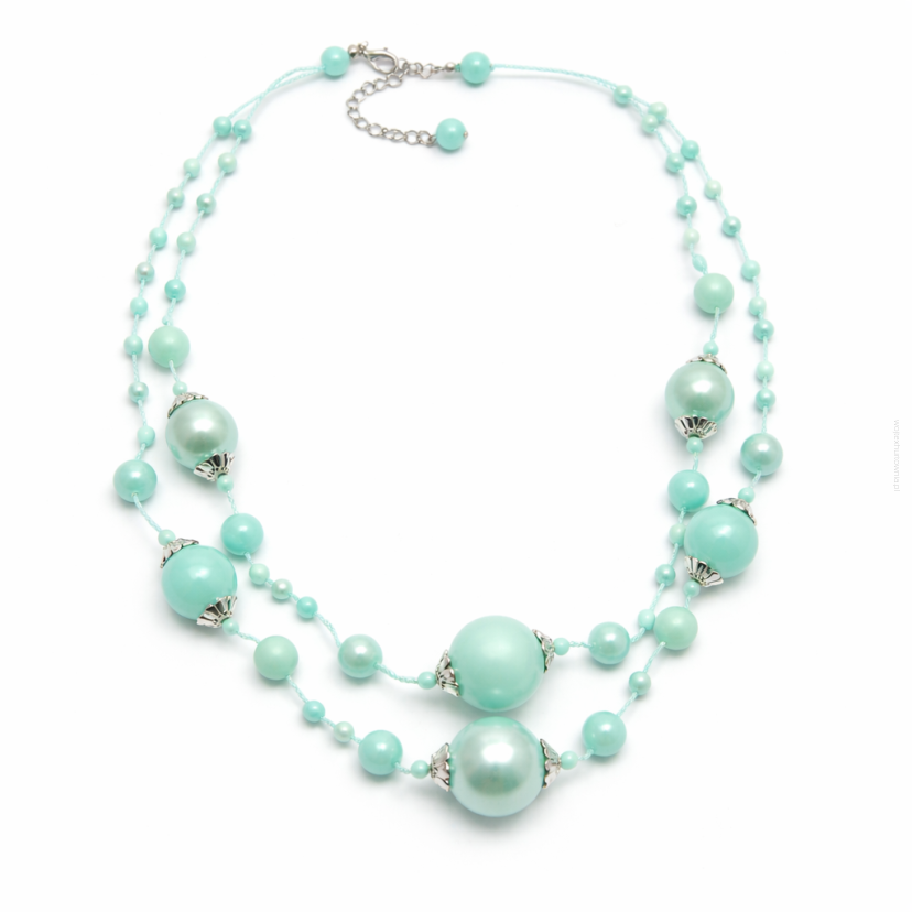 NASZYJNIK / WISIOREK Z ZIELONYMI KORALIKAMI (N-0701/2/2R A-3 SAM B)