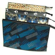 KOSMETYCZKA DUŻA Z MATERIAŁU                                                                                    KJ-5 - 2