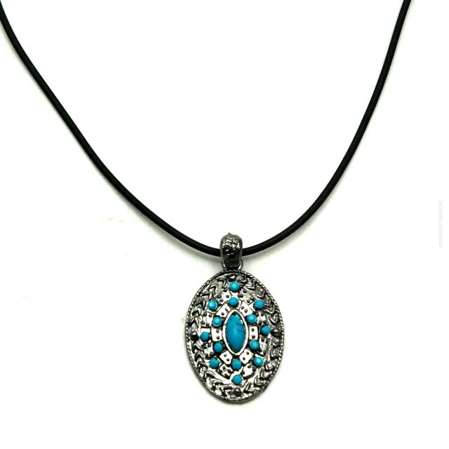 WISIOREK NA SZNURECZKU Z OZDOBNĄ ZAWIESZKĄ                                      (5-1091)