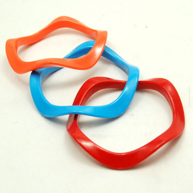 BRANSOLETKI  PLASTIKOWE 3 SZTUKI                                                                           0605-94 sa
