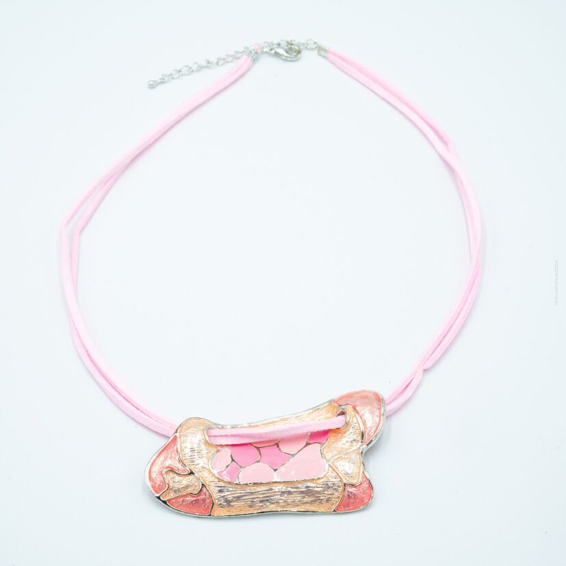 NASZYJNIK / WISIOR NA RZEMYKU Z ODDOBNĄ ZAWIESZKĄ                                                    (0612-1044 SAHG)