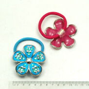 GUMKI DO WŁOSÓW OZDOBNE Z KWIATKIEM MIX KOLOR 4 SZTUKI (606 SA) - 3