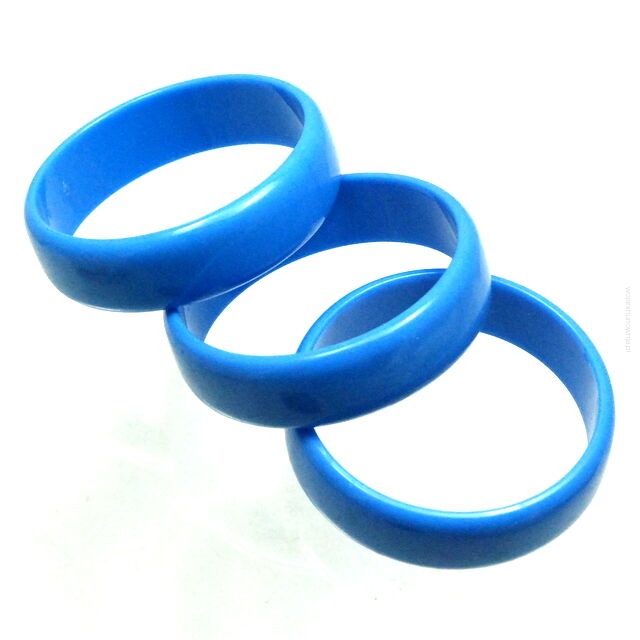 BRANSOLETKI  PLASTIKOWE NIEBIESKIE 3 SZTUKI                                                                   0605-50 SA)