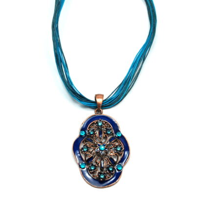 WISIOREK / NASZYJNIK Z EMALIOWANĄ ZAWIESZKĄ                                  (0612-51 SAH)