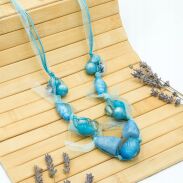 NASZYJNIK / KORALE NIEBIESKI NA SZNURECZKACH                                                         0612-1072 - 3