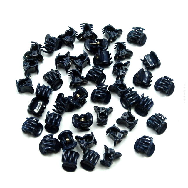 SZCZĘKI / KRABIKI MINI GRANATOWE 50 SZTUK                                                        (0146-502 SAH)