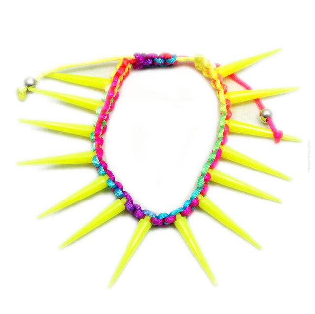 BRANSOLETKA  REGULOWANA SZNURECZKIEM Z KOLCAMI ŻÓŁTA                                                                         (0608-259 SAH)