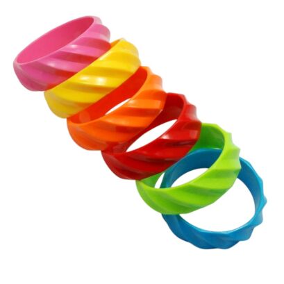 BRANSOLETKI PLASTIKOWE KOLOROWE SZEROKIE 6 SZTUK                                                                       (2596 SAM)