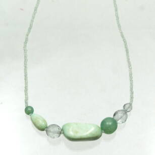 NECKLACE                                                                               0676-32