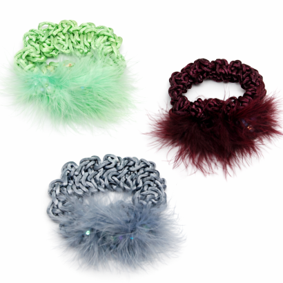 GUMKI OZDOBNE PLECIONE Z PIÓRKAMI 3 SZTUKI (0290-10 SAM)